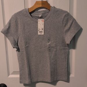 Uniqlo Heather Gray Women's T-Shirt